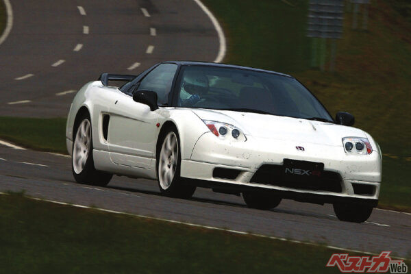 2位に挙げたのはホンダ NSX-R。松田氏は2002年に登場した改良型の空力性能に驚いたという