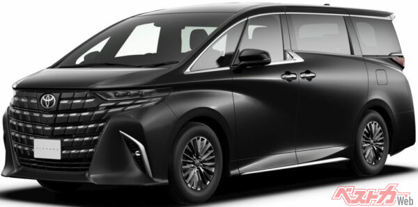 パールホワイトと同じくらいに人気のあるブラック。中古車相場もパールホワイトとさほど変わらない