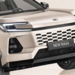 【新型RAV4速報】クラウンエステート顔の「コア」が標準車!!　HV&PHEVのみ!!　「アドベンチャー」「GRスポーツ」の3本立てでこれは売れそうだぜ