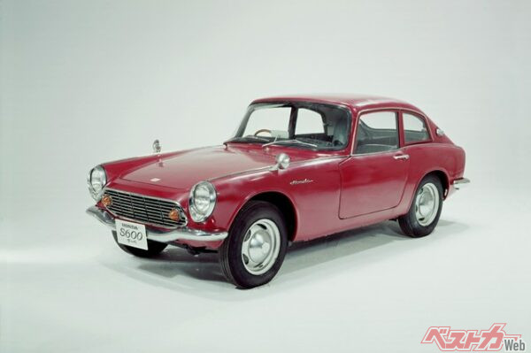 子どもがクルマに興味をもついいきっかけになることが期待される。画像はHonda SOUND SITTERの参照先S600クーペ