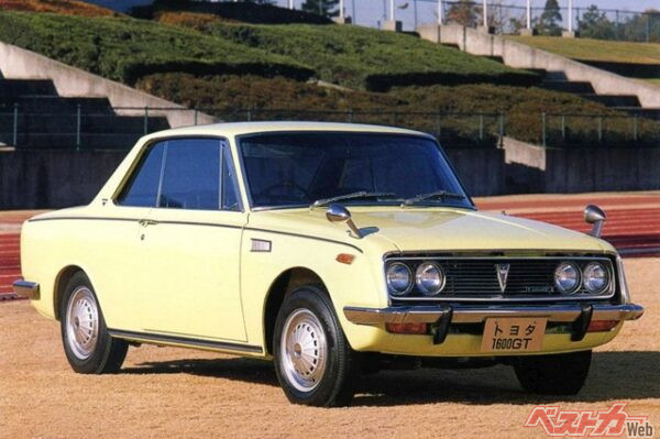 2000GTの弟分として登場した。コロナGTとも呼ばれていた