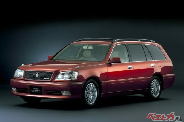 クラウンエステートのご先祖はなんと1999年登場の17系にあったのだ！