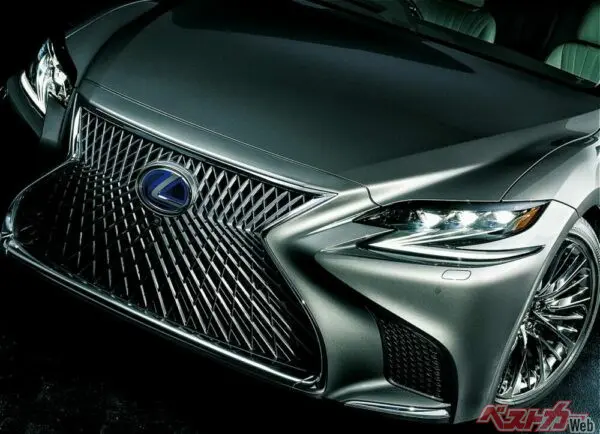 レクサスLSの中古相場が急落!!　1500万円級の高級車がなんと200万円台ってマジか!!!