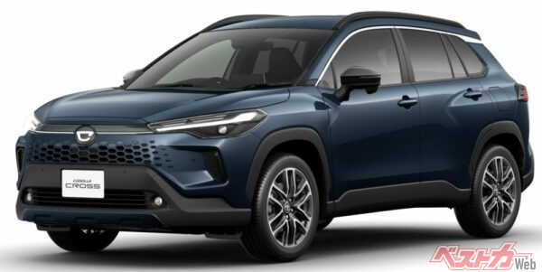 こちらが上級Zグレード。ヘッドライトオンすれば、フロント部に光の帯が走る「センターランプ」など、カッチョよくなった変更ポイントが多数あり！