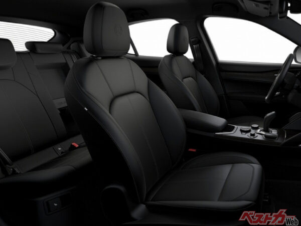 ナチュラルレザーシートおよびハイグレードオーディオシステムを搭載する