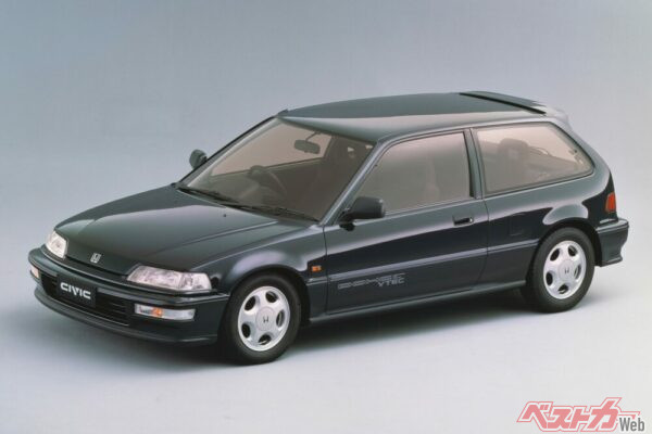 旧車ならテンロクでも重課税となる。なんと東京だと4万5400円にものぼるという