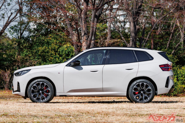 BMW X3 M50 xDrive　998万円（8AT）