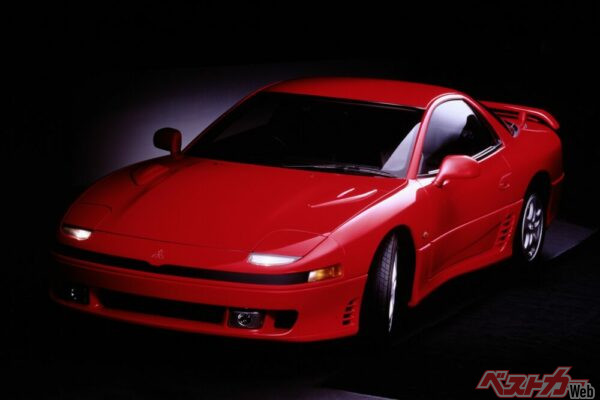 フロントスポイラーもリアスポイラーも可変する三菱GTO