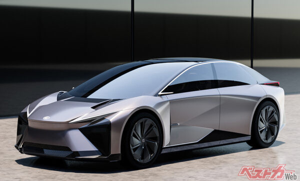 2027年のデビューが予想されるレクサス LF-ZC