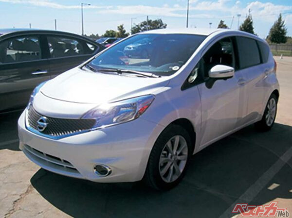 ノート ディーゼル…DATA：全長×全幅×全高＝4100×1695×1530mm　エンジン＝直4・1.5L・88ps