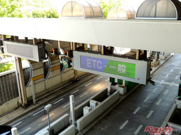 なんで!?　高速のETCバー開かず……　旅行客を悩ませるトラブルの正体