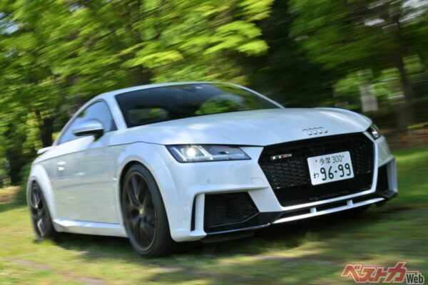 幅広い路面を制覇しているオールシーズンタイヤ「シンクロウェザー」