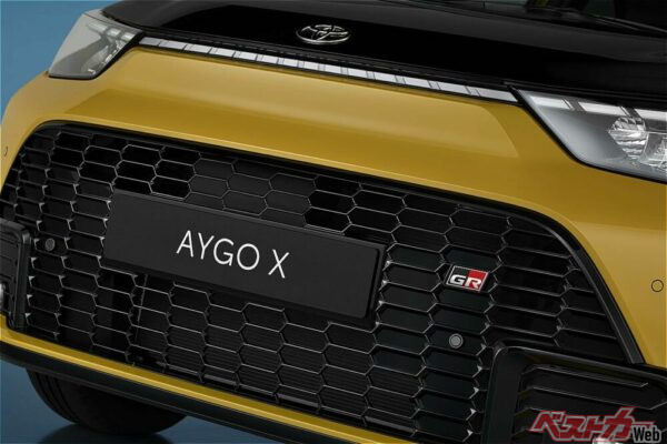 トヨタ アイゴXが進化!!　愛らしいボディにフルハイブリッドを詰め込んでなんとGR SPORTもあり!!