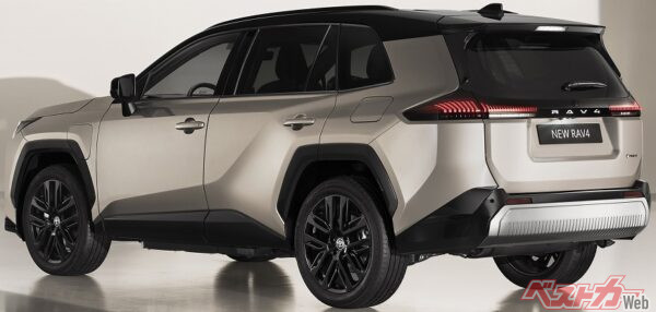 新型RAV4のリアデザイン。直線的な面を活かしたボディラインからは上質感が漂っている。盛り上がったリアフェンダーからは力強さも感じられ、リアスポイラーやリアLEDテールランプなどは高級感がある