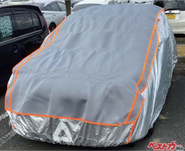 一見するとただのボディカバーに見えるけどちょっと違うぜ