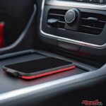 夏は要注意!?　スマホが熱ッ!!　車載ワイヤレス充電の思わぬ落とし穴!?