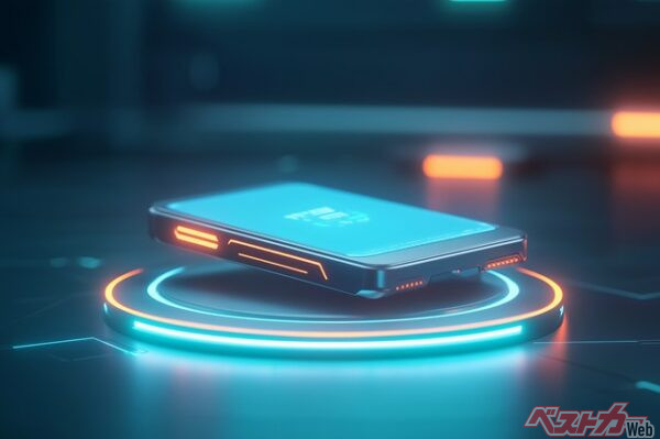 ワイヤレス充電の備わったクルマが多いからこそとくに注意しよう（Andri@Adobe Stock）