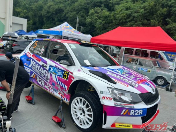 右インプットシャフトが届いていないままモントレーを迎えることになりそうなショコダ丸。何はともあれやるしかない!!