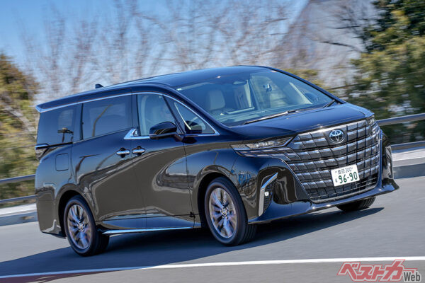 トヨタ アルファード/ヴェルファイア(555万~1085万円)。全長4995×全幅1850×全高1935mm、2.5L直4(190ps)+M(182ps)、WLTCモード燃費18.9km/L(ハイブリッドX)