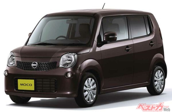 モコ購入者の42.9%がアーバンブラウンを選ぶそうな。茶色系、大人気！