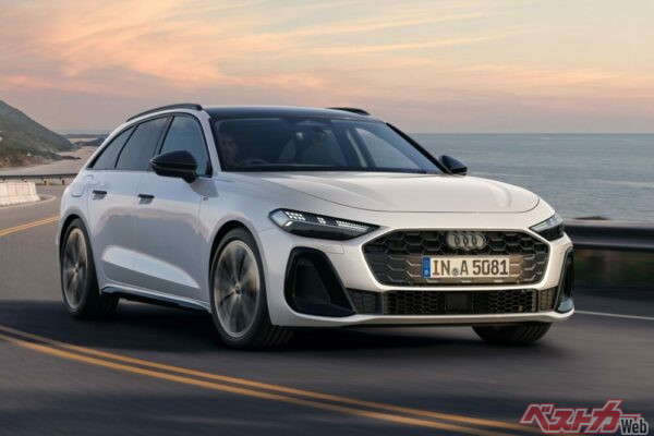 アウディは従来のA4セダン/アバントを廃止しA5に集約した。画像はA5アバント