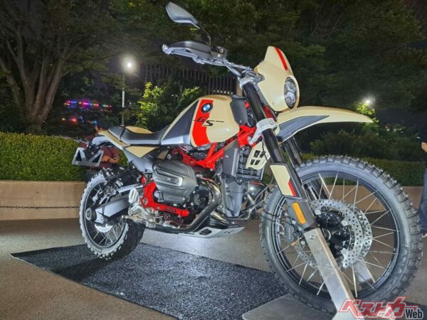 BMW R12G/Sが国内アンベール！「NIGHT RIDER MEETING TOKYO 2025」にて注目の的に