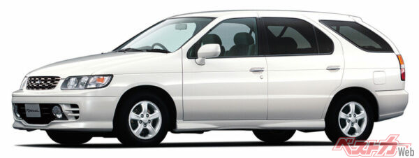 日産・ルネッサ（1997-2001）
