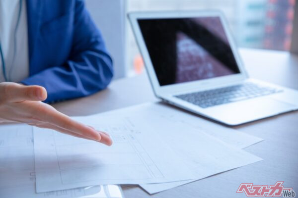 自分たちの役割を見直し、新しい保険業や商品の提案ができるいい機会になる（butterflyeffect@Adobestock）