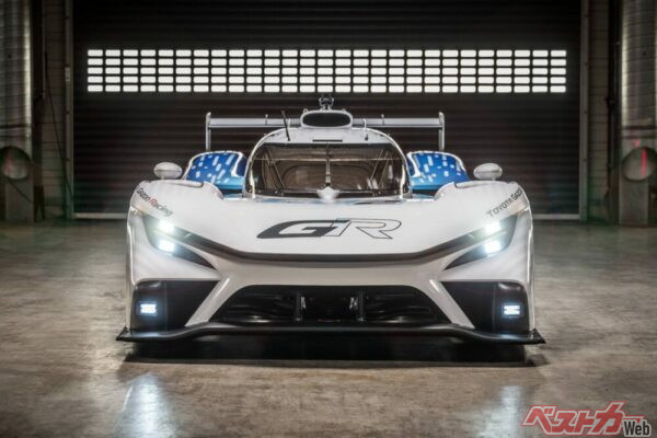 ベースは2021年からWEC世界耐久選手権で戦っているGR010ハイブリッド