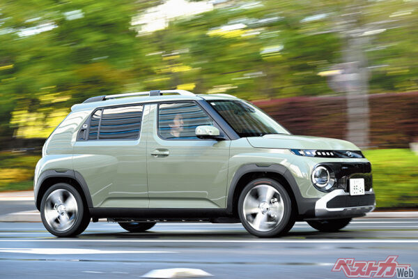 2025年1月の東京オートサロンで発表されたヒョンデ インスターがいよいよ販売開始。ご存知清水草一氏がさっそく試乗