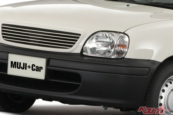 日産 マーチの2代目だね！　いいえ、良品計画が売っていたMUJI Car 1000です!!　