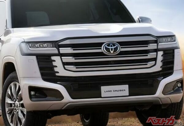 新型ランクル300ハイブリッド登場!!　中東価格1600万円で謎のエンブレム「457」とは？　日本発表は年内か