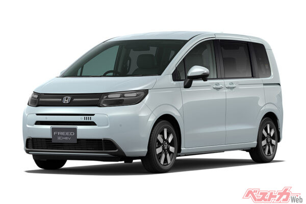 ホンダ フリード。3列目のシートを肉厚にして居住性を向上。スペース効率が高く車内は広い