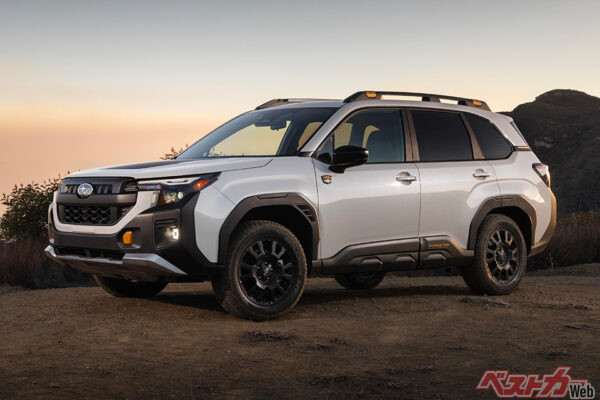 スバル フォレスター ウィルダネス。米国では発表済みだが発売はこれから。フラット4、2.5Lエンジンを搭載する本格オフローダー
