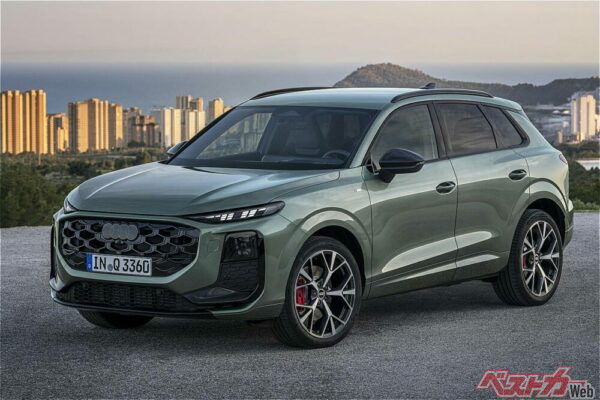 新型アウディQ3。ニラミの効いた顔がすごい
