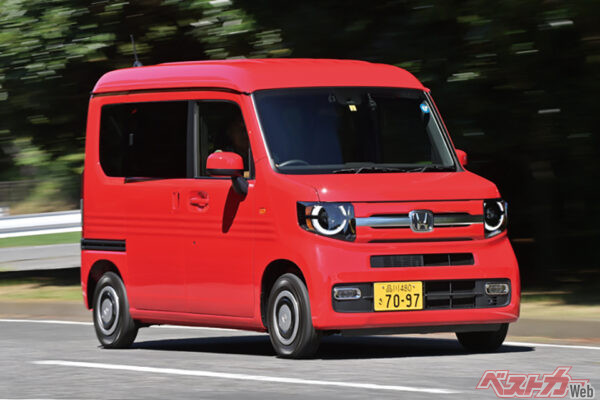 ホンダ N-VAN　136万5100円～189万7500円（6MT）