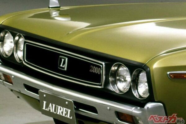思ってたよりデカい!!　リアの造形美ならアメリカンスタイルがシブい日産 ローレルの2代目でしょ!!　