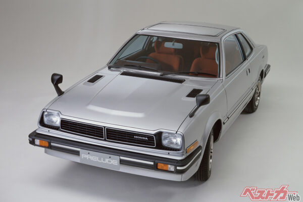 1978年登場の初代ホンダ プレリュード。スペシャルティカーの先駆けとして登場。初代は海外向けが主だった