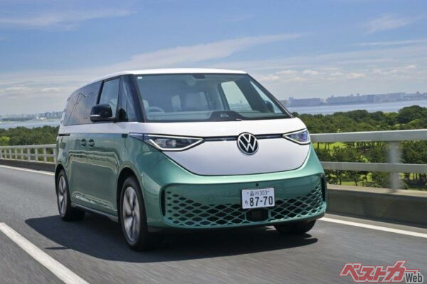 ついに発表されたID.Buzz。ワーゲンバスの親しみやすさと、VWの最新テクノロジーが融合したミニバンとなった（写真はPro）