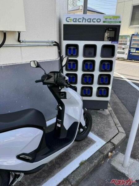 実際のバッテリーシェアリングサービスGachaco（ガチャコ）