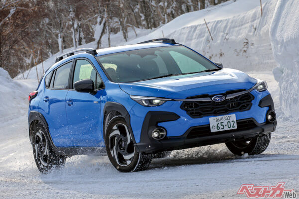 スバル クロストレック（2024年10月17日　2.5L・HEV追加）。2LマイルドHEV（301万4000～344万8500円）　2.5L・HEV（383万3500～405万3500円）