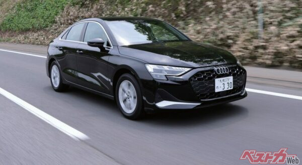 荒れた路面でもしっかり追従し乗り心地がいい。直進安定性がよく高速道路でも疲れを感じさせないからプレミアムモデルとのマッチングもよかった