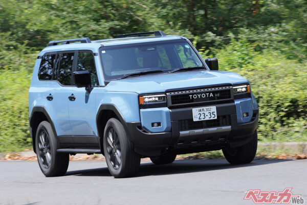 204ps/51.0kgmの2.8L直4ディーゼルターボは8速ATとの組み合わせで低速から力強い走りを実現