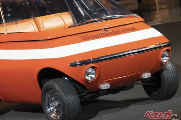 屋根がガバッと開いて前から乗る!?　GMのEVの原点「512E」が未来志向すぎた！