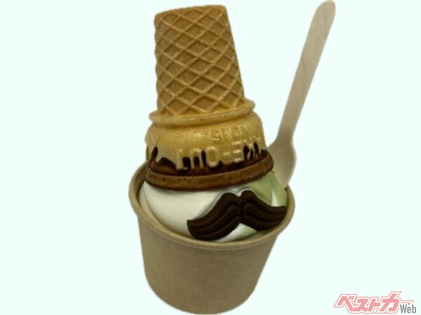 新名神　鈴鹿PA（集約）帽子をかぶった　ひげソフト　700円