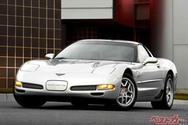 1997年登場5代目コルベット。コルベット・レーシングのC5-Rも印象的だ