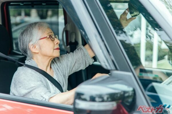 「運転」を、さらに「うまい運転」へと昇華させるには、安全を確保することから一歩進んだ、周囲に危険を感じさせることがない、安心感ある運転を目指すことが必要(PHOTO:Adobe Stock_buritora)