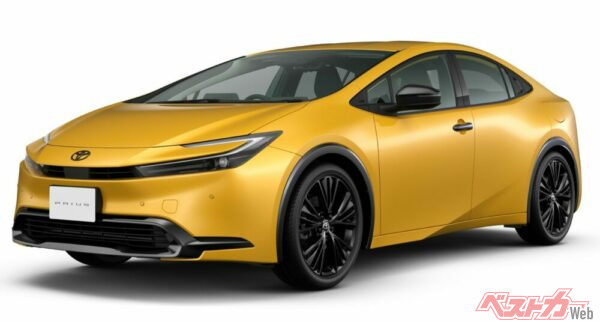 PHEVのGグレードに設定されたG“Night Shade”。価格は394万7300円