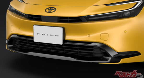 エンブレムまでブラックにするこだわりぶり