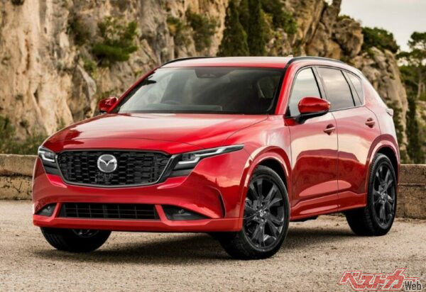全体的にグッと洗練された雰囲気へ進化した新型CX-5（ベストカー編集部作成の予想CG）